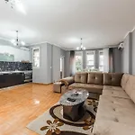 The Triple Comfort Loft By Pikhost * Shkodër