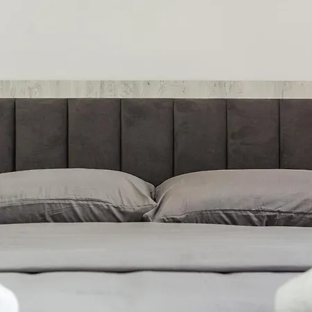 The Triple Comfort Loft By Pikhost