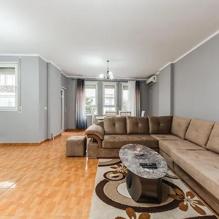 The Triple Comfort Loft By Pikhost * Shkodër