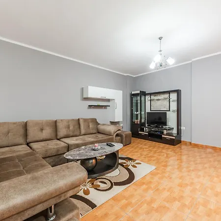 The Triple Comfort Loft By Pikhost * Shkodër