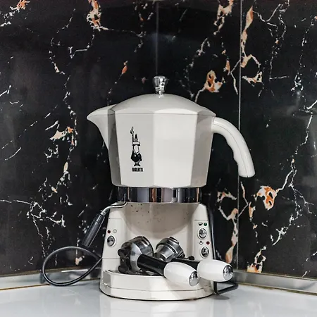아파트 The Triple Comfort Loft By Pikhost Shkodër